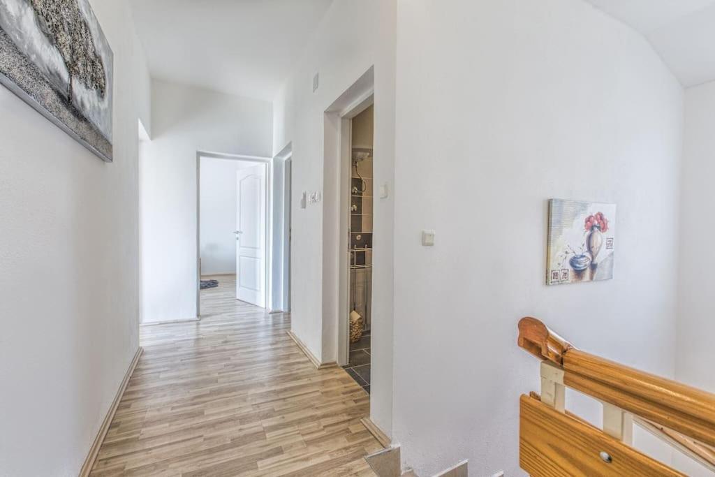 Luxury House Cesarica Villa Bagian luar foto